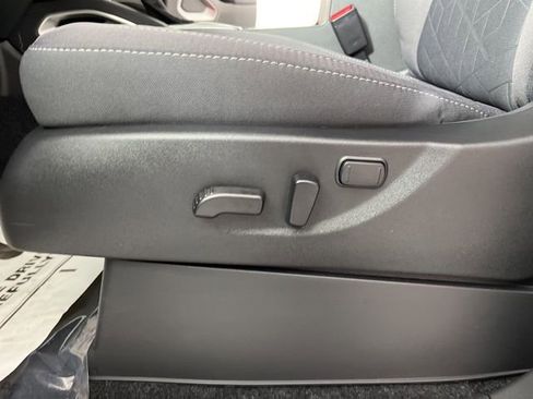 New 2026 Nissan Frontier SV w/ SV Convenience Package image 31