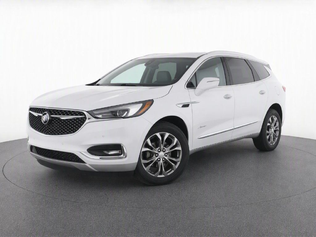 Used 2018 Buick Enclave Avenir w/ Avenir Technology Package AWD/4WD image 3