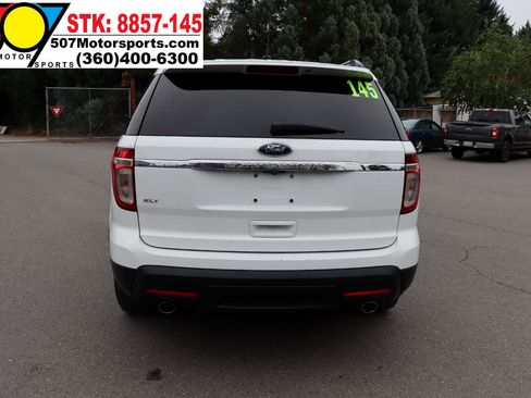 Used 2015 Ford Explorer XLT w/ Equipment Group 202B image 6