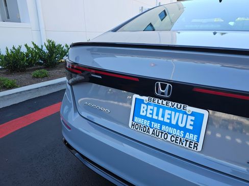 Used 2024 Honda Accord Sport image 15