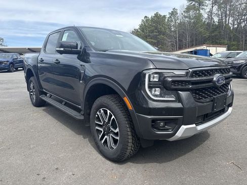 New 2025 Ford Ranger Lariat w/ FX4 Off-Road Package AWD/4WD image 2