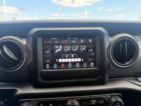 Used 2023 Jeep Wrangler Unlimited w/ Cold Weather Group AWD/4WD image 25