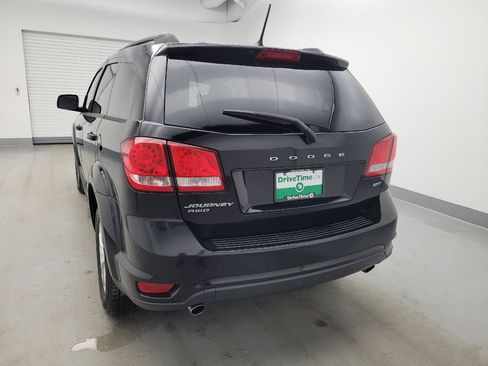 Used 2017 Dodge Journey SXT w/ Comfort/Convenience Group AWD/4WD image 6