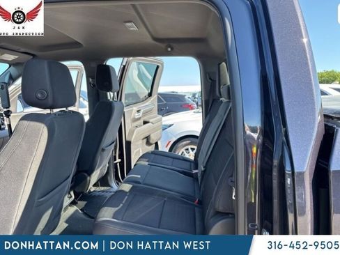 Used 2023 Chevrolet Silverado 1500 LT AWD/4WD image 12