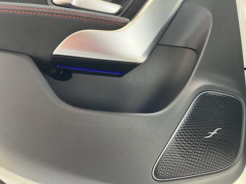 Used 2025 Mercedes-Benz CLA 250 4MATIC image 49