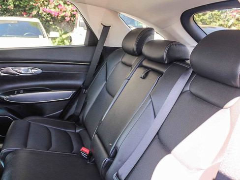 Used 2023 Genesis GV70 2.5T w/ Select Package image 18