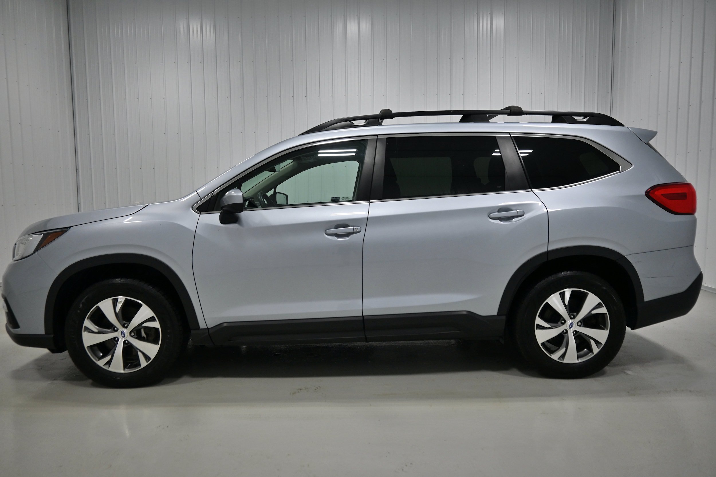 Used 2020 Subaru Ascent Premium w/ Convenience Package AWD/4WD image 24