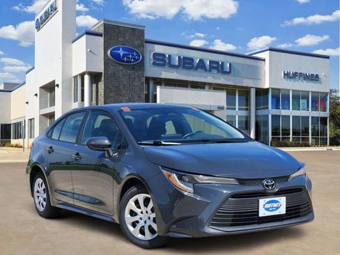 Used 2024 Toyota Corolla LE FWD image 1