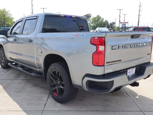Used 2023 Chevrolet Silverado 1500 RST w/ Redline Edition AWD/4WD image 7