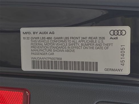 Used 2023 Audi A4 2.0T Premium w/ Convenience Package image 32