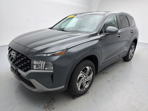 Used 2023 Hyundai Santa Fe SE image 5