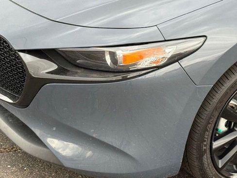 Used 2024 MAZDA MAZDA3 s image 9