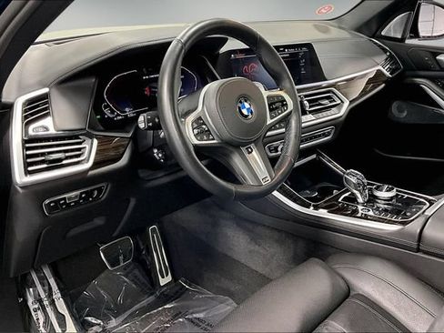 Used 2021 BMW X5 M50i w/ Executive Package AWD/4WD image 18