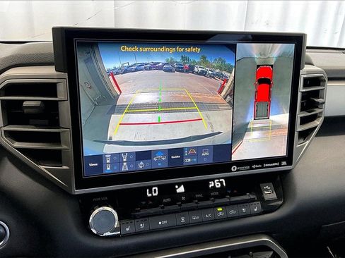 Used 2023 Toyota Tundra Limited image 24