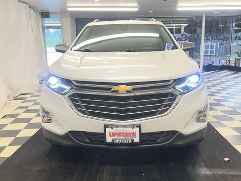 Used 2018 Chevrolet Equinox Premier AWD/4WD image 2