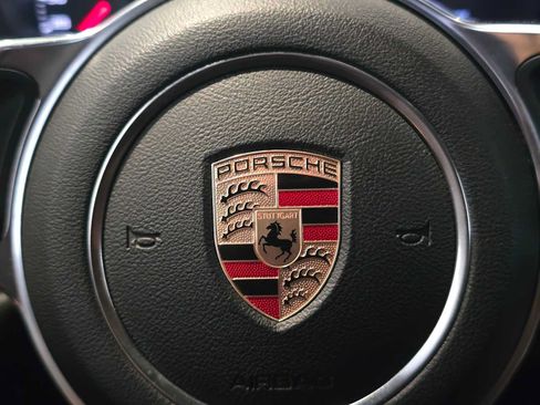 Used 2017 Porsche 718 Boxster RWD image 30