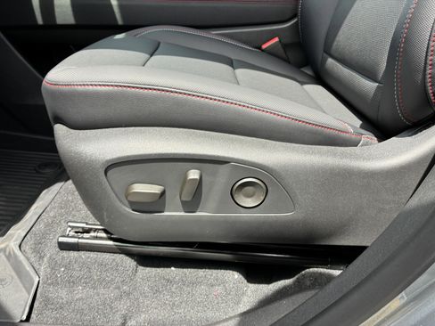 New 2026 Chevrolet Traverse Z71 w/ Enhanced Driving Package AWD/4WD image 27