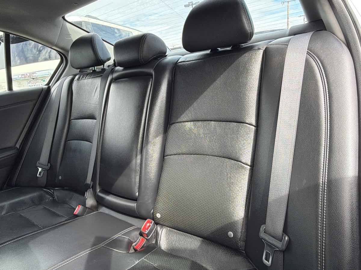 Used 2017 Honda Accord EX-L image 13