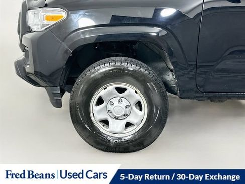 Used 2023 Toyota Tacoma SR AWD/4WD image 34