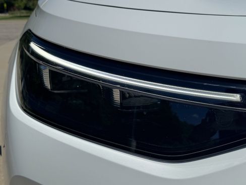 Certified 2026 Volkswagen Tiguan S FWD image 33