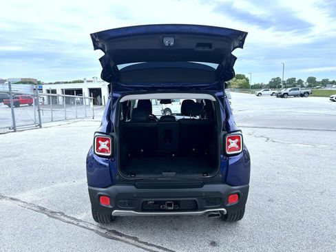 Used 2018 Jeep Renegade Limited w/ Advanced Technology Group AWD/4WD image 21