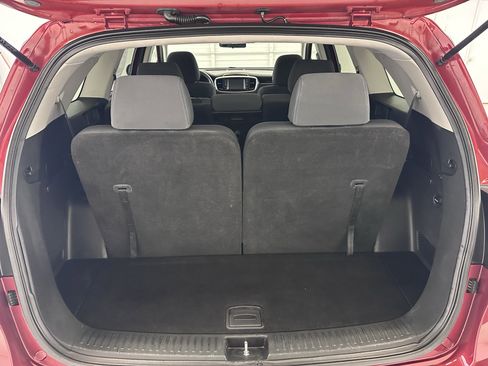 Used 2019 Kia Sorento LX image 24