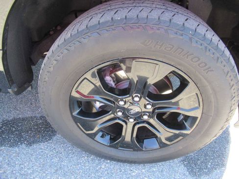 Used 2023 Ford F150 Platinum w/ Equipment Group 701A High AWD/4WD image 12