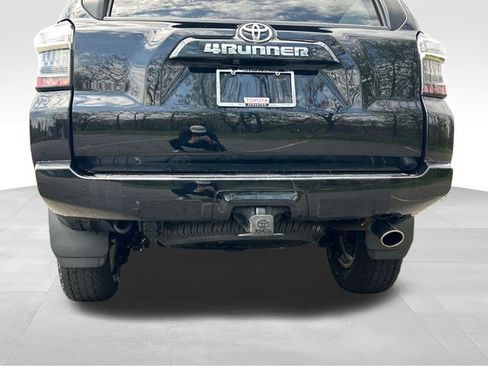 Used 2023 Toyota 4Runner SR5 Premium w/ Moonroof Package image 33