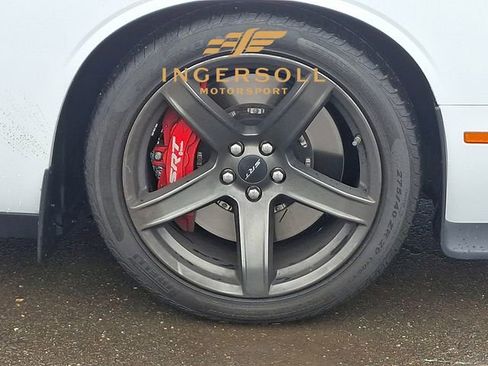 Used 2023 Dodge Challenger SRT Hellcat image 8