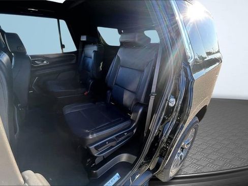 Used 2022 Chevrolet Tahoe LT w/ LT Signature Plus Package image 22