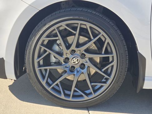 Used 2026 Toyota Camry SE w/ Multimedia Upgrade Package image 14