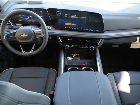 New 2025 Chevrolet Tahoe Premier image 2