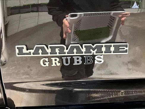 Used 2019 RAM 1500 Laramie image 41