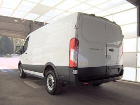 Used 2024 Ford Transit 150 Low Roof RWD image 3