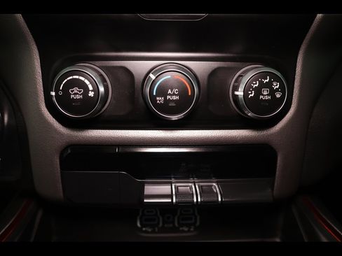 Used 2019 RAM 1500 Rebel image 26