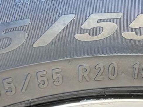 Used 2021 Toyota Highlander XSE image 19