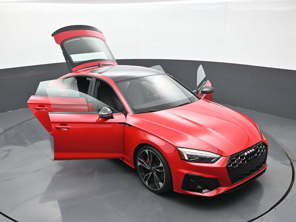 Used 2025 Audi S5 Prestige AWD/4WD image 32