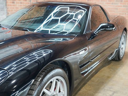 Used 2003 Chevrolet Corvette Z06 w/ Memory Package, 3 Drivers RWD image 22