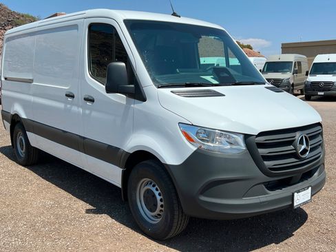 New 2026 Mercedes-Benz Sprinter 2500 image 7