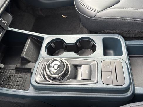 New 2025 Ford Maverick Lariat w/ Black Appearance Package image 24