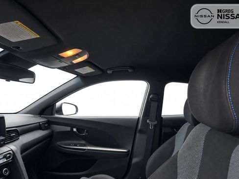 Used 2019 Hyundai Veloster 2.0 FWD image 9