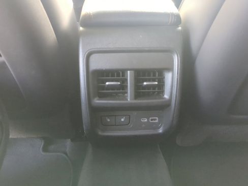 Used 2021 Cadillac XT4 Sport image 15