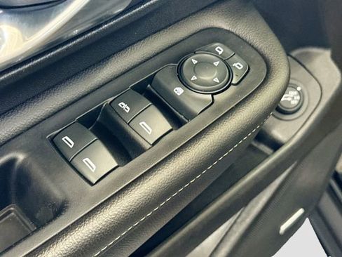 Used 2019 GMC Terrain Denali w/ LPO, Floor Liner Package image 19