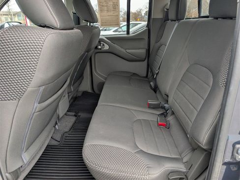 Used 2019 Nissan Frontier Desert Runner image 14