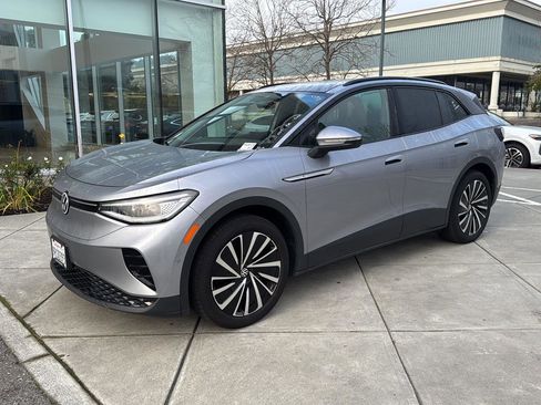 Used 2024 Volkswagen ID.4 S image 1