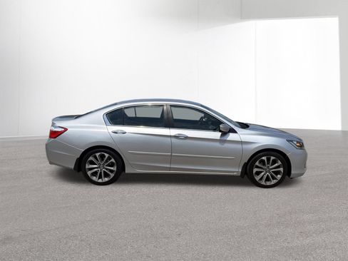 Used 2013 Honda Accord Sport image 6