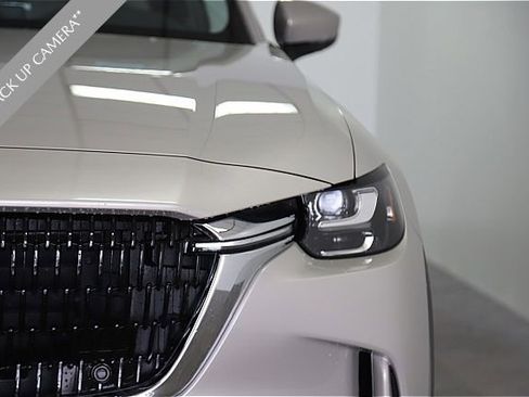 Used 2025 MAZDA CX-90 Plug-In Hybrid w/ Preferred image 5