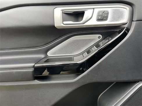 Used 2022 Ford Explorer ST w/ Equipment Group 401A image 16