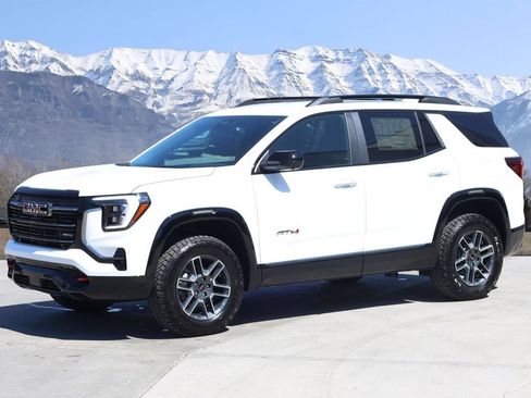 New 2027 GMC Terrain AT4 w/ Convenience Package III AWD/4WD image 2