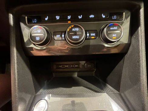 Used 2019 Volkswagen Tiguan S AWD/4WD image 35